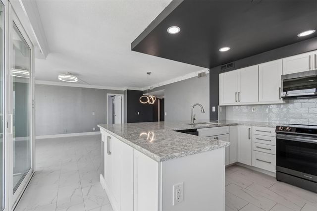 6265 SUN BOULEVARD 1004, St Petersburg, FL 33715