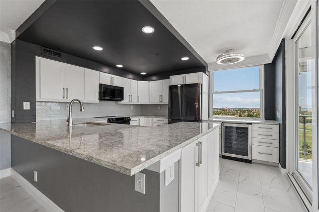 6265 SUN BOULEVARD 1004, St Petersburg, FL 33715