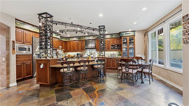 3426 Wedgewood Lane, Burbank, CA 91504