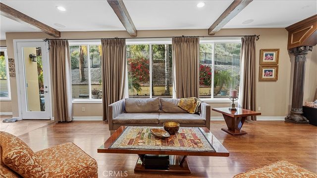 3426 Wedgewood Lane, Burbank, CA 91504