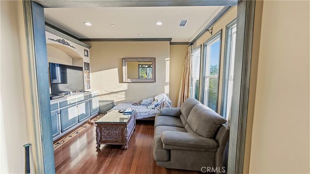 3426 Wedgewood Lane, Burbank, CA 91504