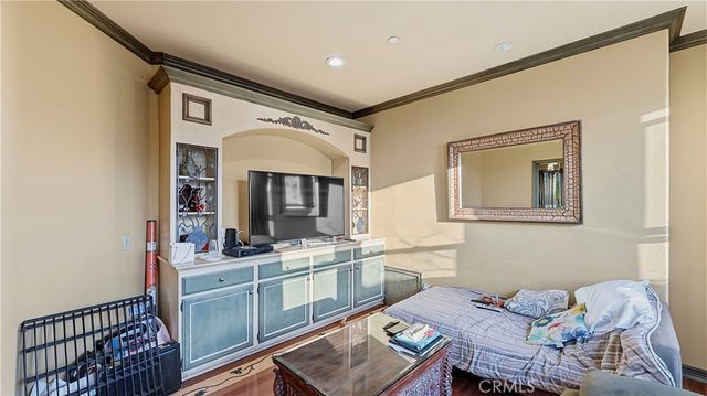 3426 Wedgewood Lane, Burbank, CA 91504