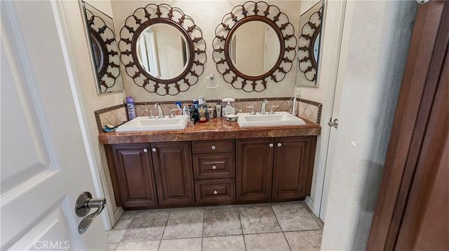 3426 Wedgewood Lane, Burbank, CA 91504