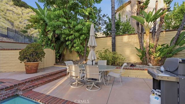 3426 Wedgewood Lane, Burbank, CA 91504