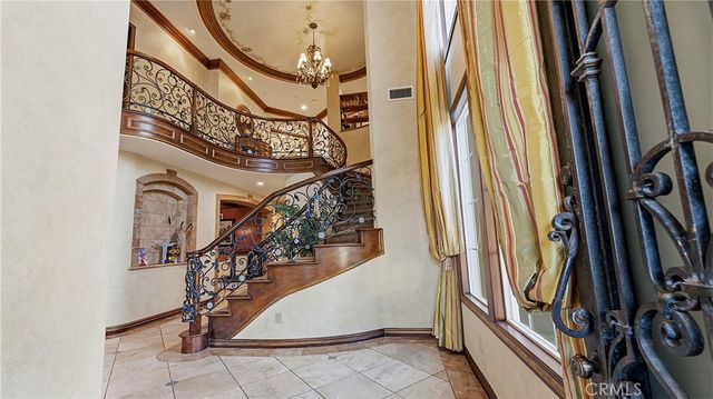 3426 Wedgewood Lane, Burbank, CA 91504