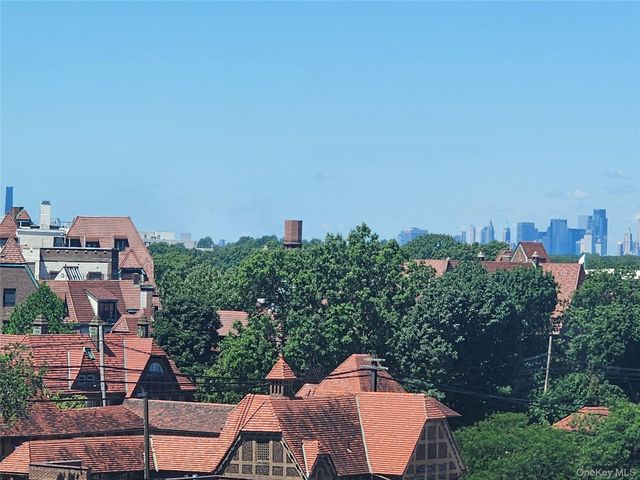 108-15 72 Avenue 5B, Forest Hills, NY 11375