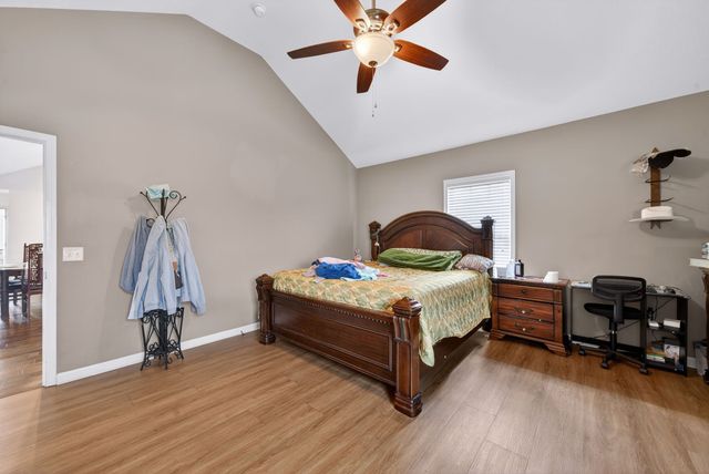 129 Patriot Cir, Shelbyville, TN 37160