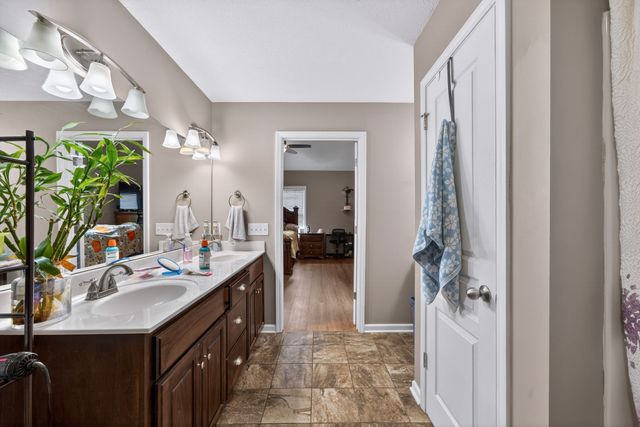 129 Patriot Cir, Shelbyville, TN 37160