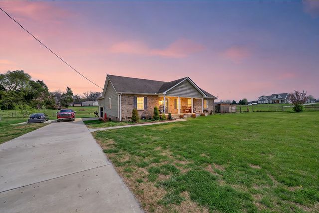 129 Patriot Cir, Shelbyville, TN 37160