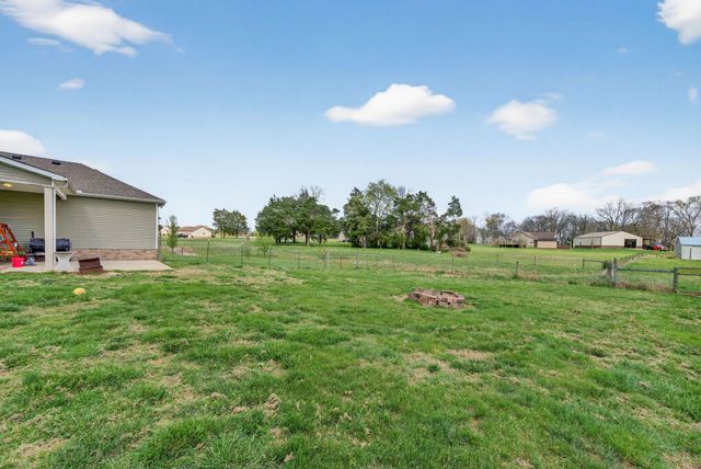 129 Patriot Cir, Shelbyville, TN 37160