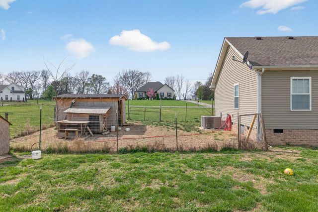 129 Patriot Cir, Shelbyville, TN 37160
