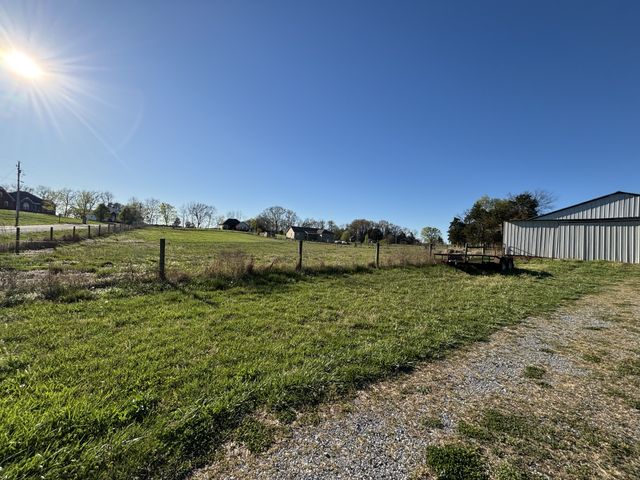 129 Patriot Cir, Shelbyville, TN 37160