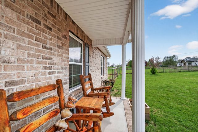 129 Patriot Cir, Shelbyville, TN 37160