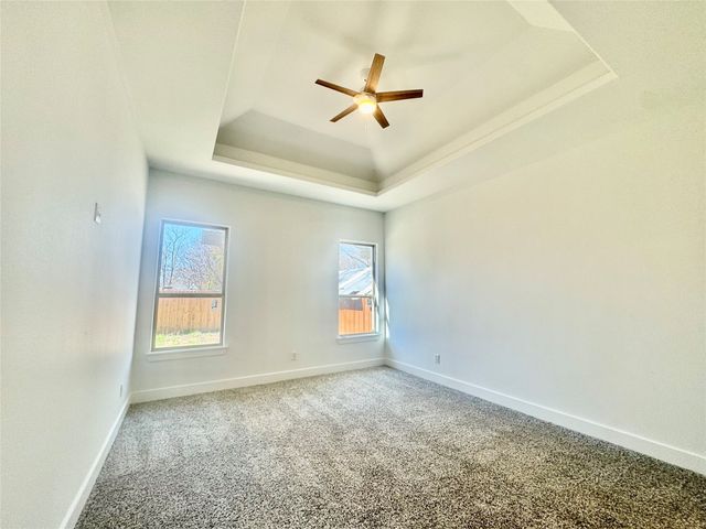 504 Paradise Street, Fort Worth, TX 76111