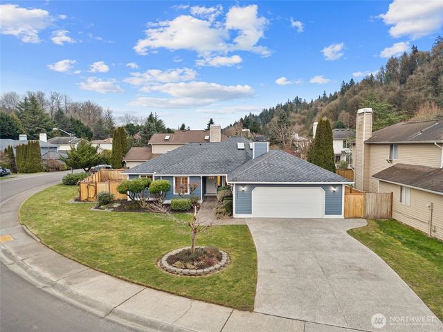 15608 156th Place SE, Renton, WA 98058