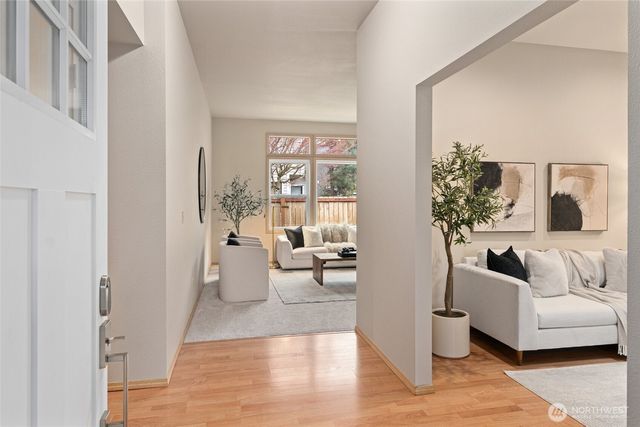 15608 156th Place SE, Renton, WA 98058