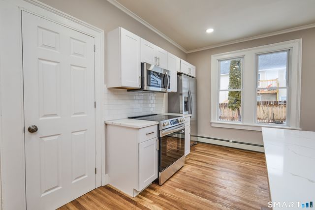 17 Grand Street, Seymour, CT 06483