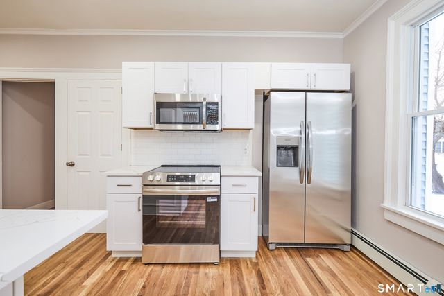 17 Grand Street, Seymour, CT 06483