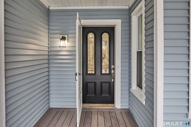 17 Grand Street, Seymour, CT 06483