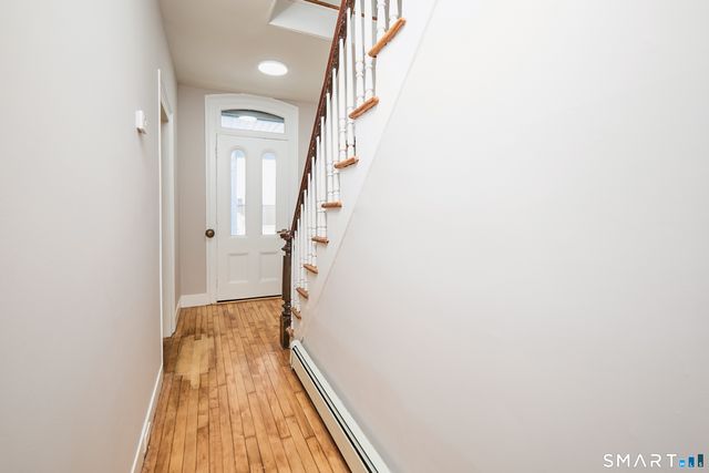 17 Grand Street, Seymour, CT 06483