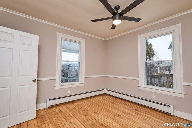 17 Grand Street, Seymour, CT 06483