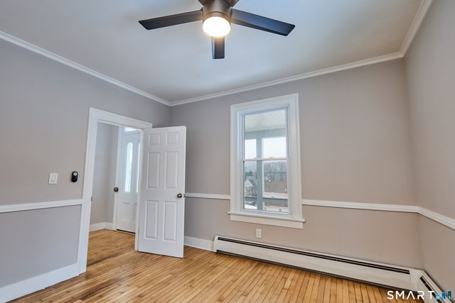 17 Grand Street, Seymour, CT 06483