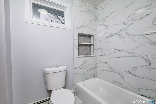 17 Grand Street, Seymour, CT 06483