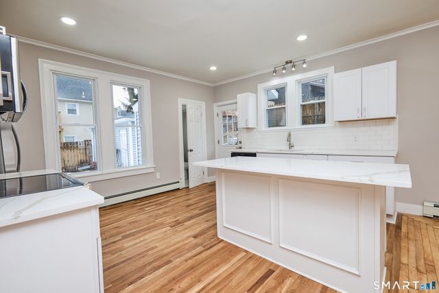 17 Grand Street, Seymour, CT 06483