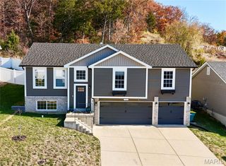 1013 Remington Drive, Imperial, MO 63052