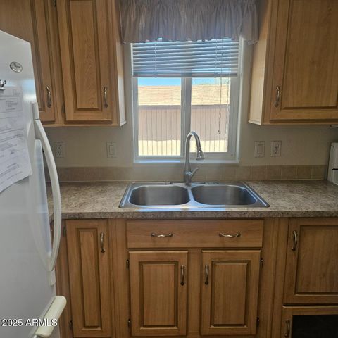 21288 W Granite Ridge Road, Congress, AZ 85332