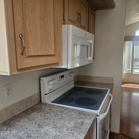 21288 W Granite Ridge Road, Congress, AZ 85332