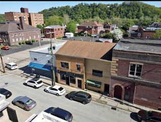 412 E 4th Ave, Tarentum, PA 15084