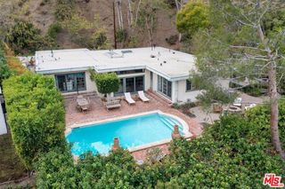 10216 Cielo Drive, Beverly Hills, CA 90210
