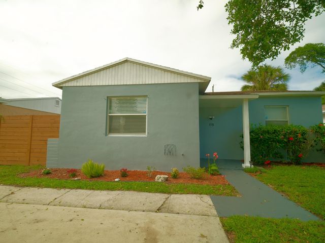 158 W 25th Street, Riviera Beach, FL 33404
