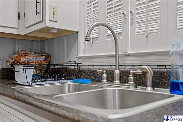 1012 Poplar St, Marion, SC 29571