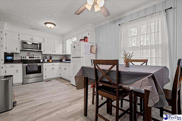 1012 Poplar St, Marion, SC 29571