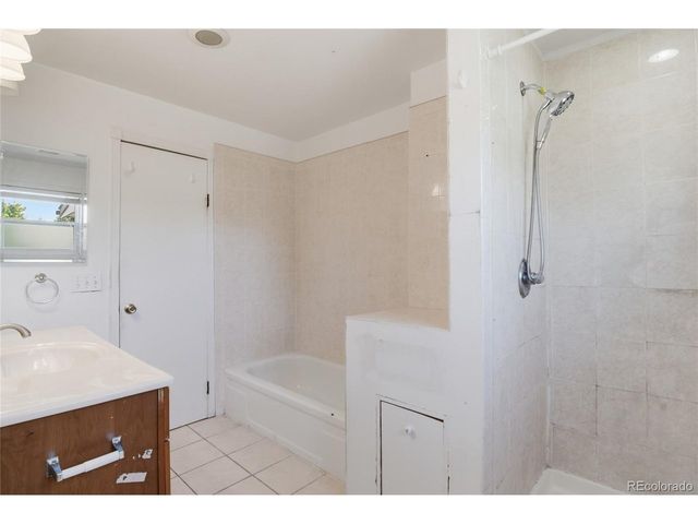 3093 S Olathe Way, Aurora, CO 80013