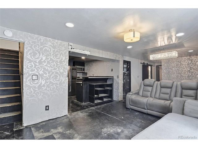 3093 S Olathe Way, Aurora, CO 80013