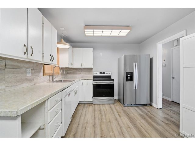 3093 S Olathe Way, Aurora, CO 80013