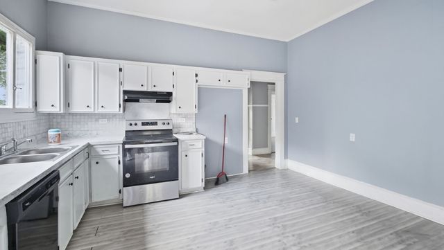 2416 Highland Avenue, Shreveport, LA 71104