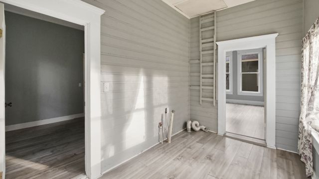 2416 Highland Avenue, Shreveport, LA 71104