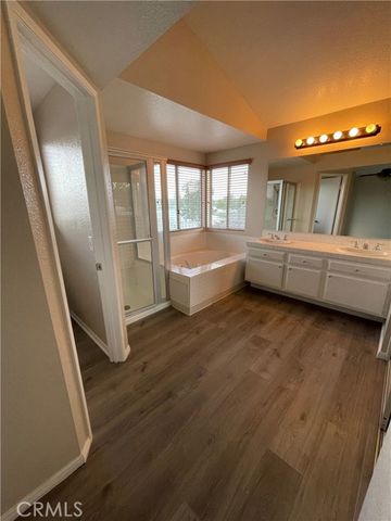 30210 Shoreline Drive, Menifee, CA 92584