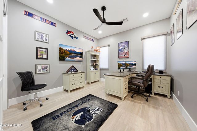 8924 W PATRICK Lane 8424 w, Peoria, AZ 85383