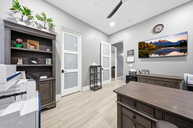 8924 W PATRICK Lane 8424 w, Peoria, AZ 85383