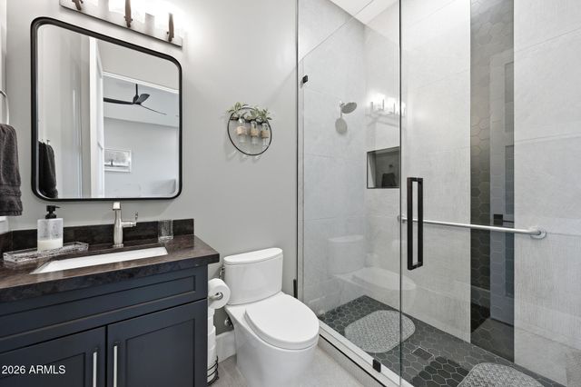 8924 W PATRICK Lane 8424 w, Peoria, AZ 85383