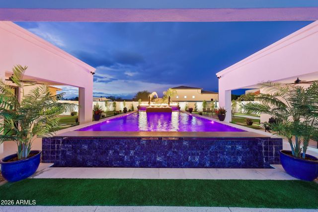 8924 W PATRICK Lane 8424 w, Peoria, AZ 85383