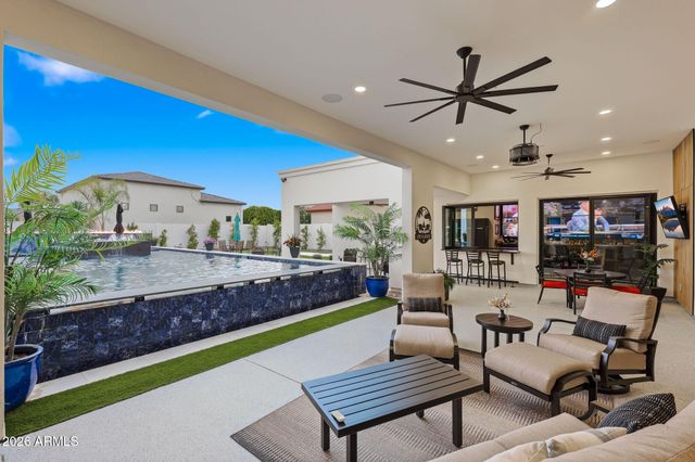 8924 W PATRICK Lane 8424 w, Peoria, AZ 85383