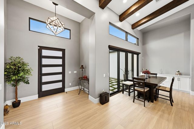 8924 W PATRICK Lane 8424 w, Peoria, AZ 85383