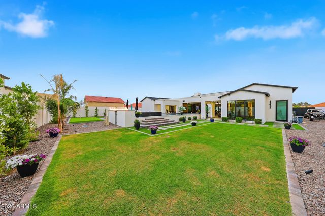 8924 W PATRICK Lane 8424 w, Peoria, AZ 85383