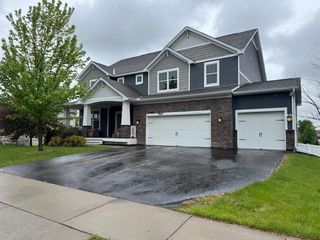 9863 67th Street S, Cottage Grove, MN 55016